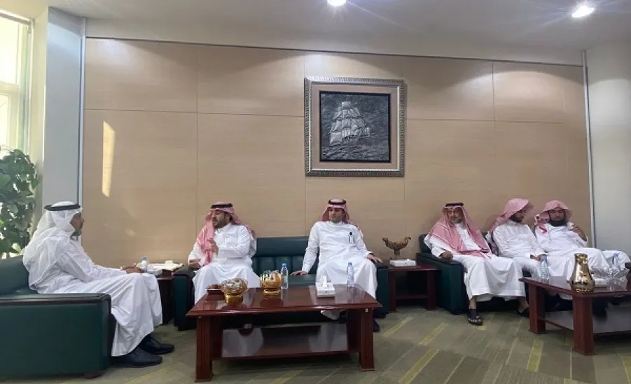 Vice-Rector for Educational Affairs conducts a meeting with the deans  - اجتماعات الدكتور العبودي