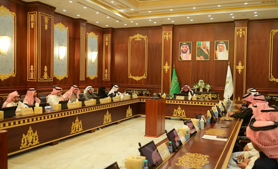 الجامعة تعقد جلستها الخامسة للعام الجامعي 1443-1444هـ -  جامعة المجمعة 