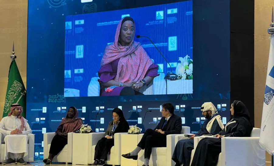 MU students participate in a forum entitled 'An eye on the future' - 3