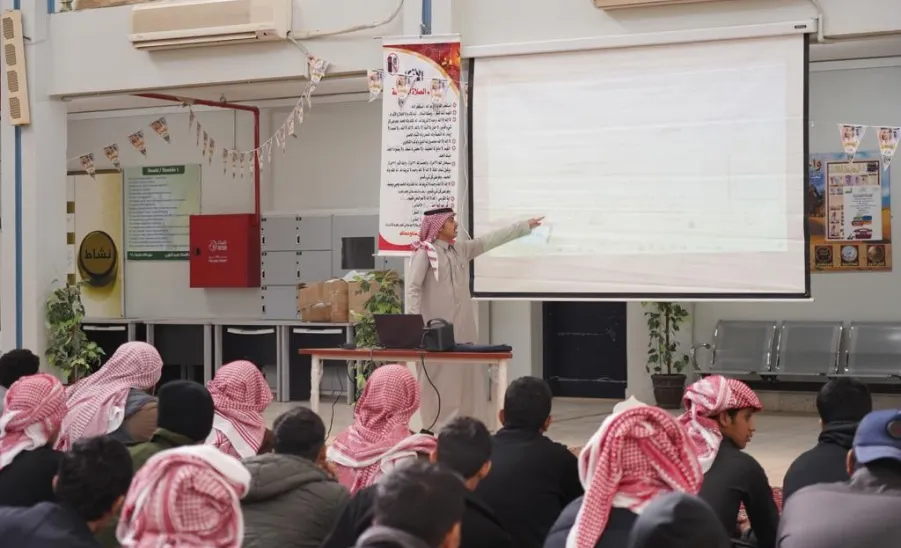 نادي الاعلام بجامعة المجمعة يقيم البرنامج التعريفي لطلبة المرحلة الثانوية - 2