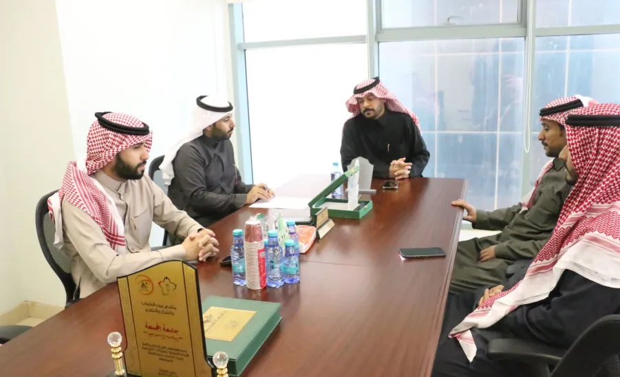 Dean of Student Affairs conducts a meeting with coordinators of the 5th student forum  - 2