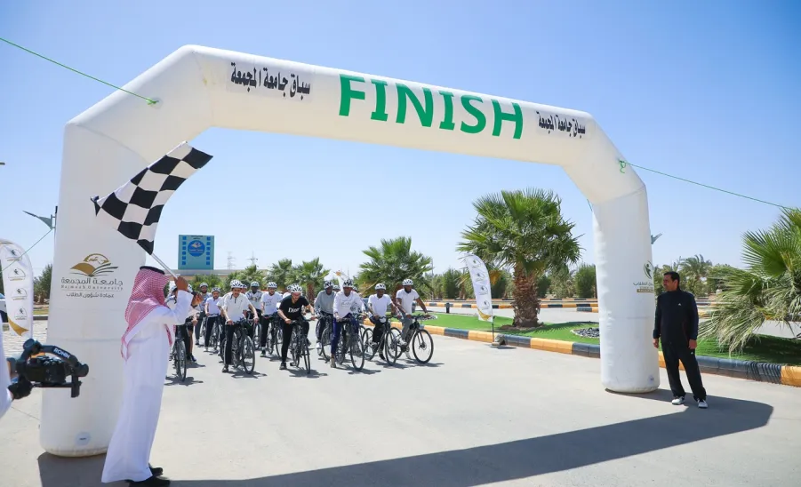  الجامعة تقيم البطولة الأولى للدراجات الهوائية  -  جامعة المجمعة 