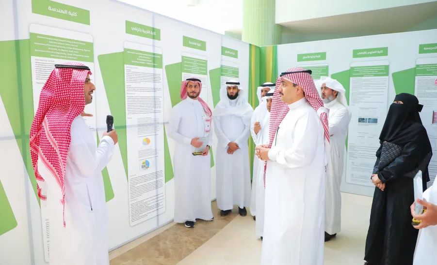 عمادة البحث العلمي تقيم الملتقى البحثي لمنسوبي الجامعة -  جامعة المجمعة