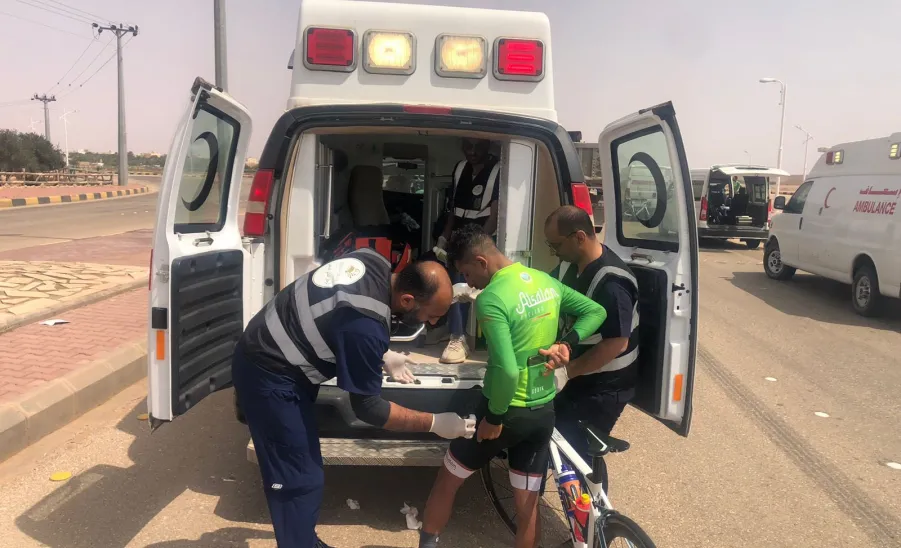 MU medical team is providing therapeutic services at the Saudi Cycling Federation race 




 - اسعاف