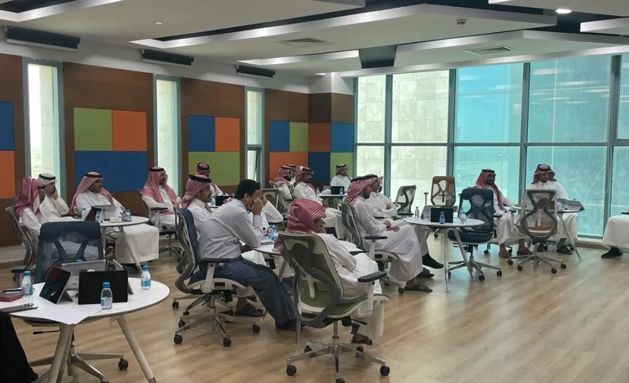 مركز العمل التطوعي يقيم ورشة عمل لمنسقي الجهات -  صورة