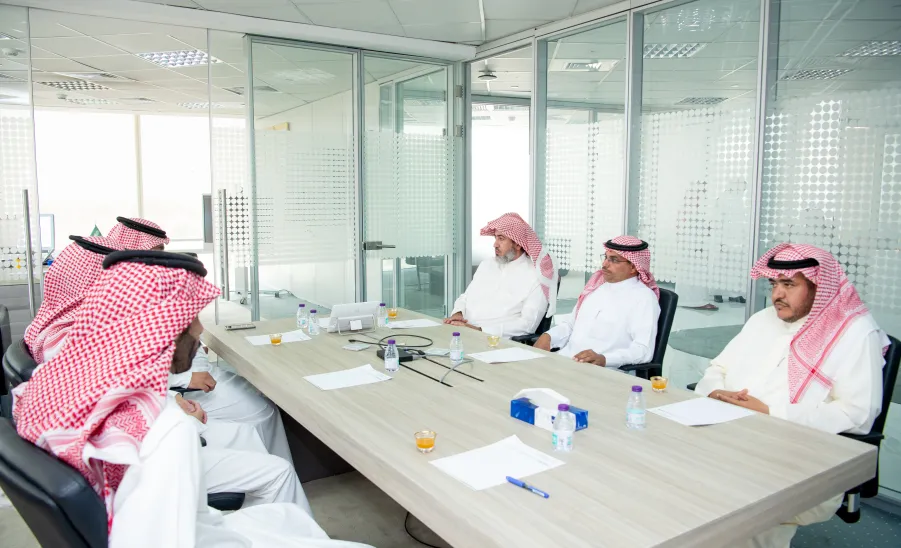 MU SIGNS AN AGREEMENT WITH MINISTRY OF MUNICIPAL AND RURAL AFFAIRS
 - الجامعة توقع اتفاقية تعاون مشترك مع وزارة الشؤون البلدية والقروية والإسكان لطرح فرصها الاستثمارية من خلال منصة فرص  