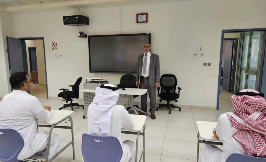 متابعة اللجان بكلية التربية لسير العملية التعليمية - متابعة اللجان الدراسية بكلية التربية لسير العملية التعليمية