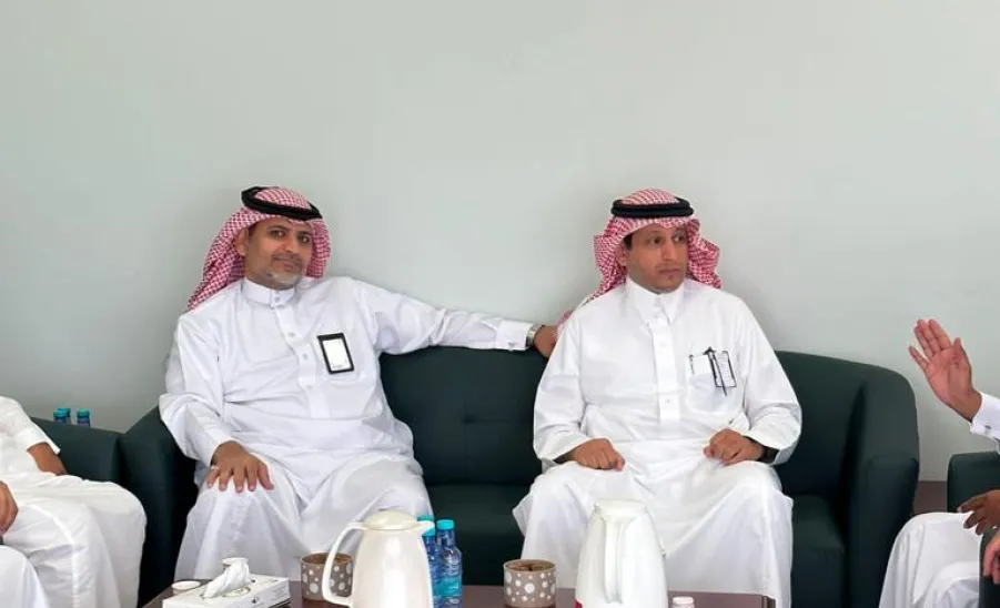 MU hands over College of Community's building to Ministry of Education  -  صورة 3