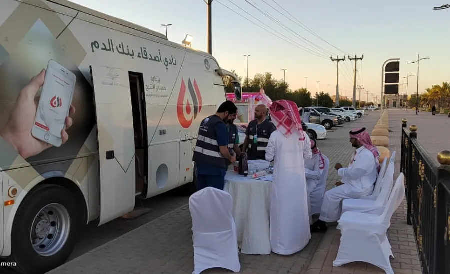 MU launches blood donation campaigns at Prince Sultan Walkway 
 - صورة