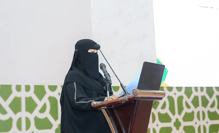 رئيس الجامعة يرعى حفل جائزته للجودة والتميز والملتقى الأول لتجديد الاعتماد المؤسسي -  جامعة المجمعة