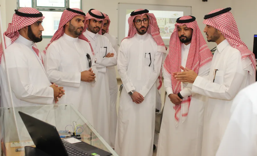 Closing Ceremony of Student Activities in the Department of Electrical Engineering  -   حفل اختتام الأنشطة الطلابية في قسم الهندسة الكهربائية