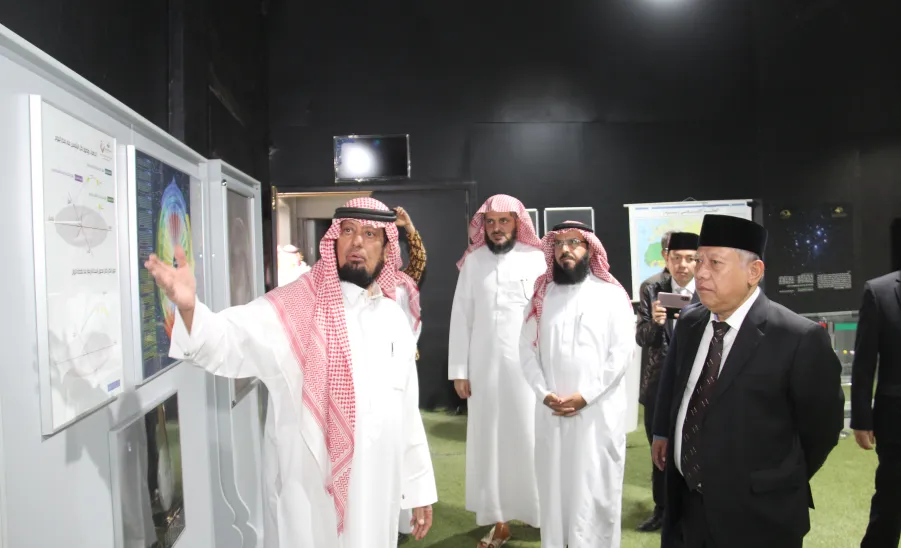 MU SIGNS MOU WITH THE EMBASSAY OF THE REPUBLIC OF INDONESIA -  جامعة المجمعة 