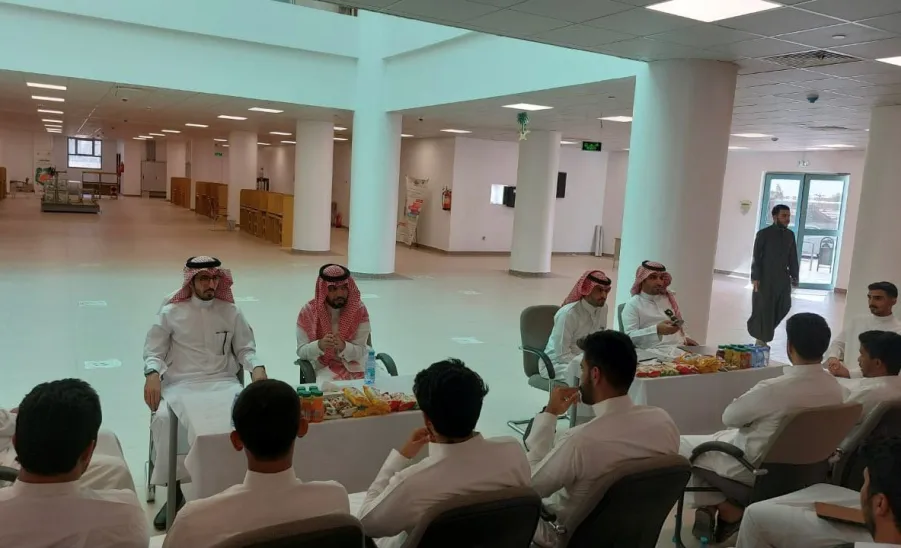 College of Engineering holds a discussion entitled "Entrepreneurship Opportunities in the Energy Sector" - كلية الهندسة تقيم جلسات حوارية متخصصة بعنوان " فرص ريادة الأعمال في قطاع الطاقة"