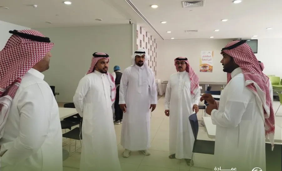 عميد شؤون الطلاب يتفقد سير تقديم خدمات التغذية في كليات الجامعة -  2
