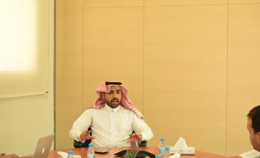 Dean of Scientific Research holds a meeting with directors of research centers -  dsr
