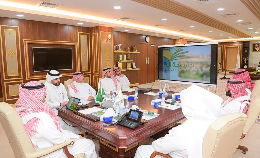 MU'S COMPLAINT MANAGEMENT SYSTEM LAUNCHED BY THE RECTOR  -  جامعة المجمعة 