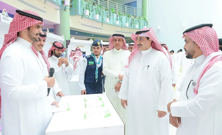 الجامعة تقيم اللقاء السنوي للطلبة المستجدين ومعرض الإرشاد الجامعي -  جامعة المجمعة 