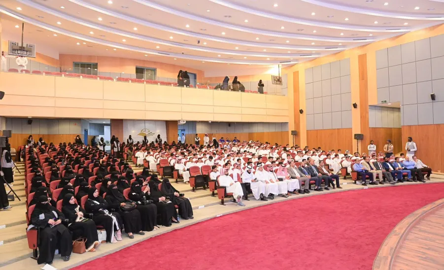 An introductory meeting for new students of the Applied College -  pic2