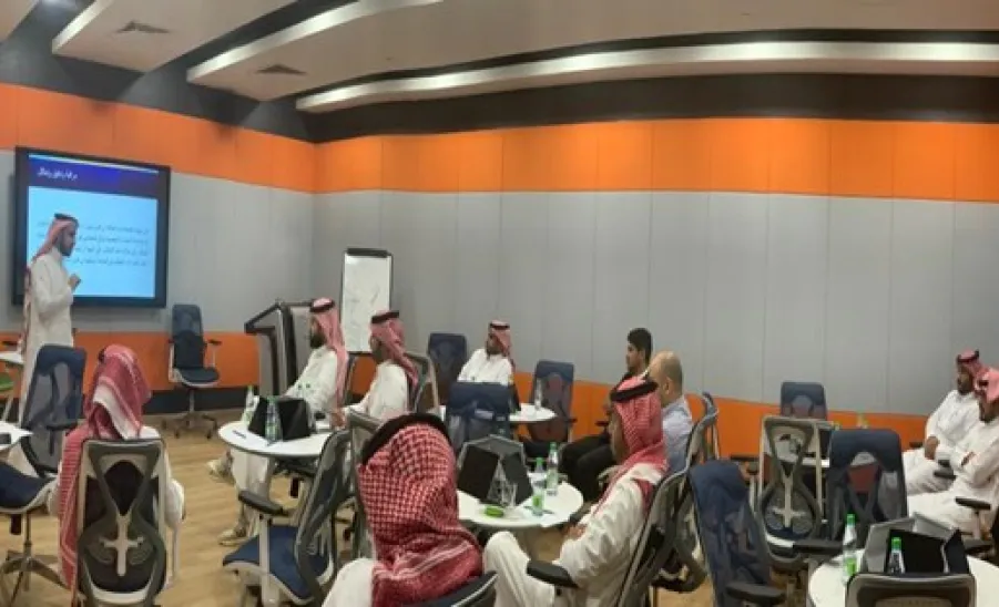 مكتب إدارة البيانات يعقد عدداً من ورش العمل  -  2