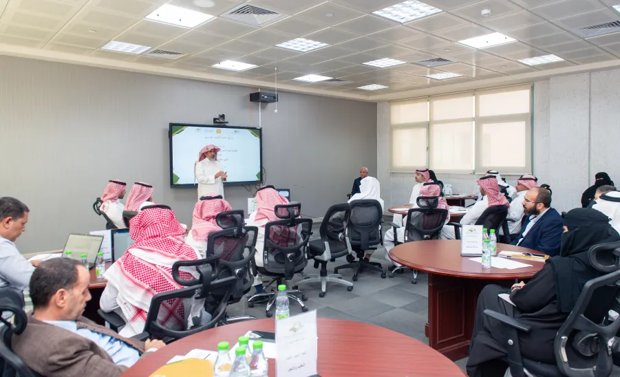 DEANSHIP OF QUALITY AND SKILLS DEVELOPMENT CONDUCTS THE THIRD FORUM OF INSTITUTIONAL ACCREDITATION RENEWAL -  عمادة الجودة وتطوير المهارات تقيم الملتقى الثالث لتجديد الاعتماد المؤسسي