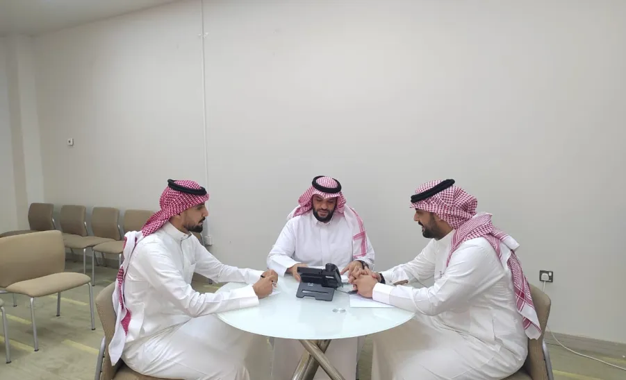 وحدة الحقوق الطلابية تعقد اجتماعها الدوري الثاني - 1