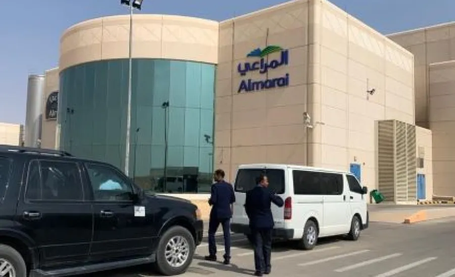 نقل طلاب ومنسوبي كلية العلوم لمصنع شركة المراعي بالخرج - ؤ