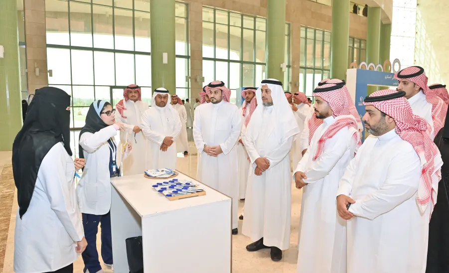 الجامعة تقيم معرضاً بمناسبة اليوم العالمي للسكري -  جامعة المجمعة 