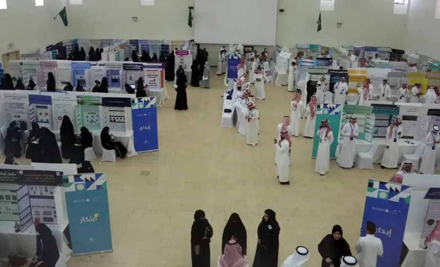 مركز الابتكار والريادة يشرف على مشاركة الطالبات الموهوبات في معرض الأولمبياد الوطني للإبداع العلمي 2024 - #