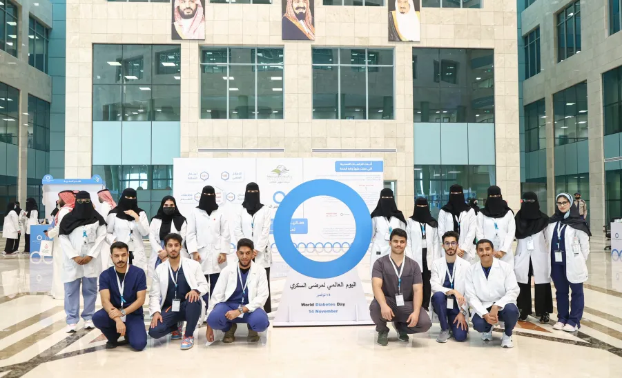 The College participates in World Diabetes Day Exhibition -  dc