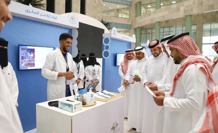 The College participates in World Diabetes Day Exhibition -  sdvfds