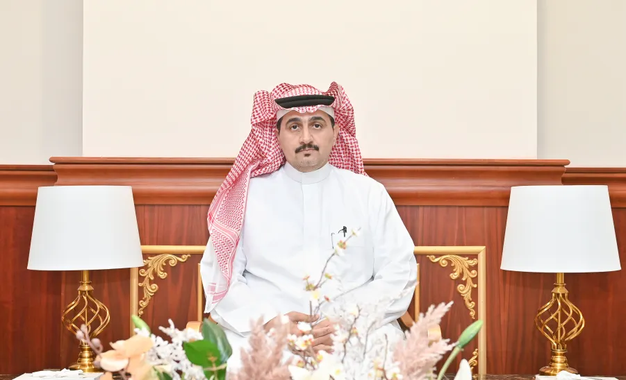 رئيس الجامعة يرعى حفل تكريم الطلبة الفائزين بجوائز الروبوت في دورة الألعاب السعودية  - جامعة المجمعة 