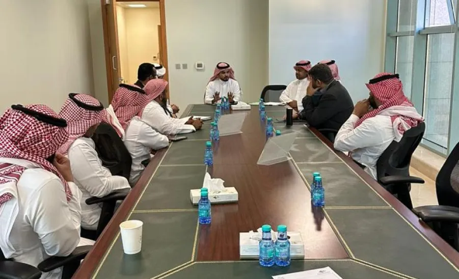 عمادة شؤون الطلاب تعقد اجتماعاً مع أمناء النشاط ورؤساء الأندية الطلابية - 6