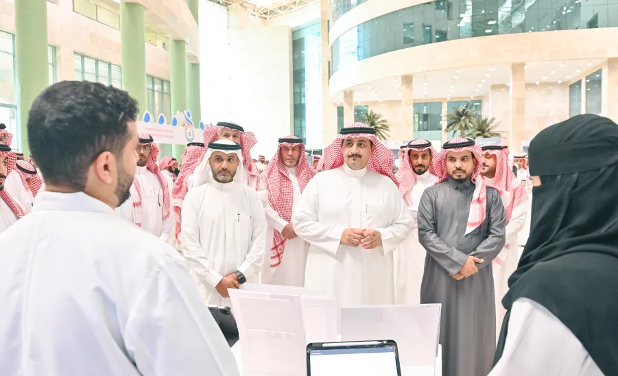 الجامعة تحتفي باليوم العالمي للإعاقة 2023  - جامعة المجمعة 