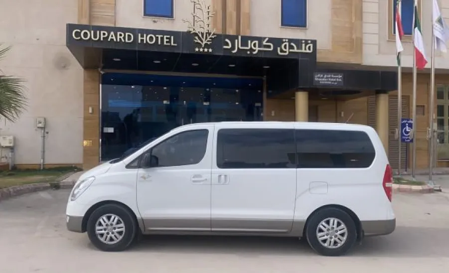 GAS transports the university's team to matches  -  3