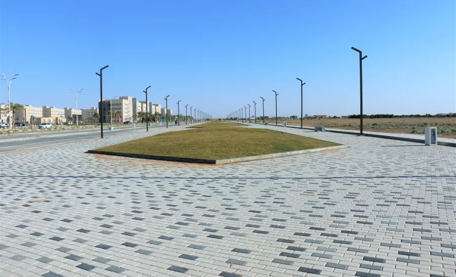 The Administration undertakes renovation works to improve the quality life at the main campus  -  المؤتمر