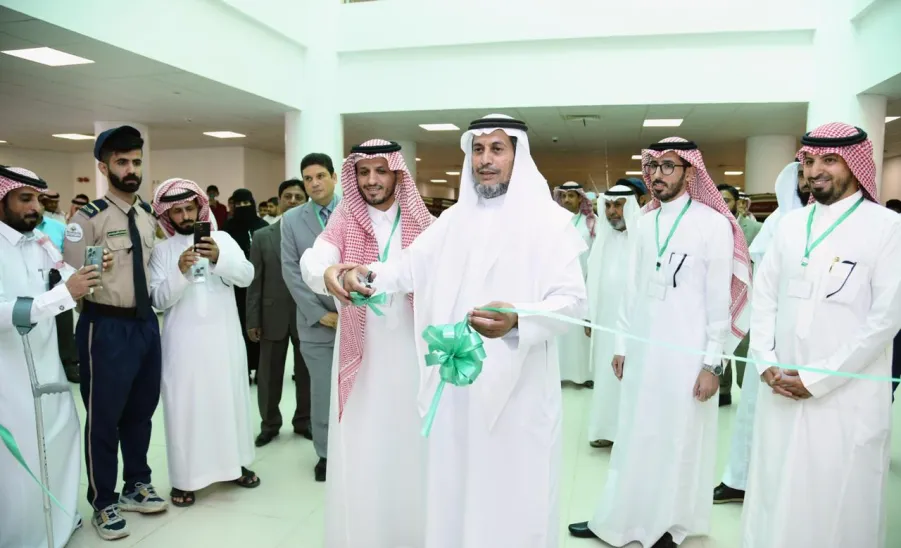 College of Engineering holds a forum on Renewable Energy  -  الملتقى الهندسي للطاقة المتجددة بكلية الهندسة