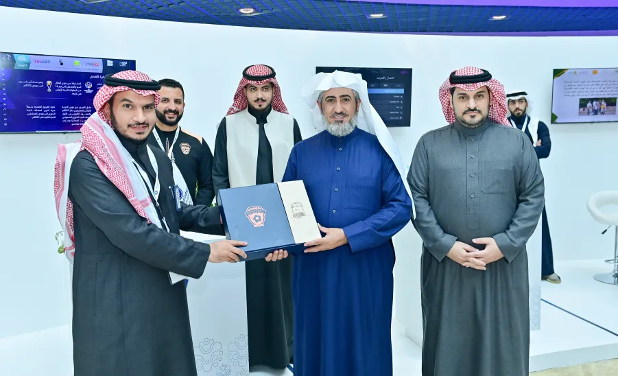  الجامعة تختتم أعمال المؤتمر الدولي للتأهيل الطبي والرياضي وإصابات العظام -  جامعة المجمعة 