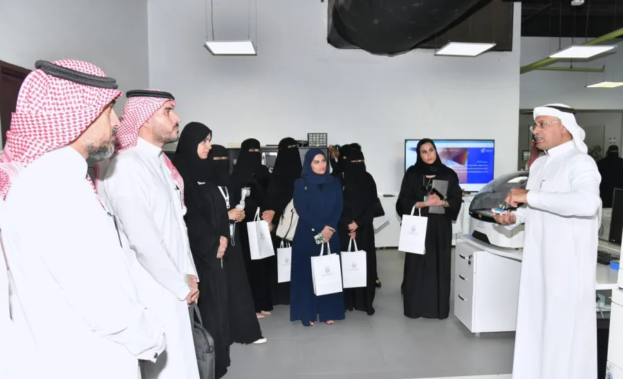 Vice-Dean for Student Affairs participates in the first meeting of centers, departments, divisions and units for people with disabilities in Saudi universities - 3