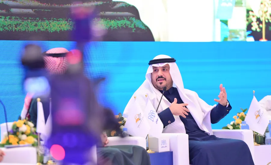 MU HOLDS 'MUAAHAL' FORUM  -  جامعة المجمعة 