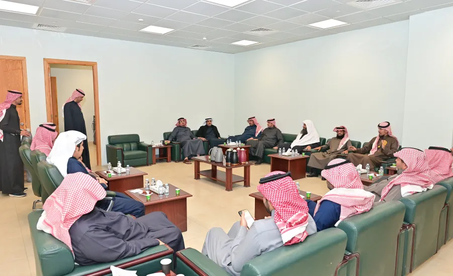 the 4th developmental meeting held for managers  -  8