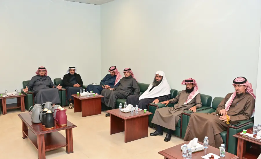 the 4th developmental meeting held for managers  -  11