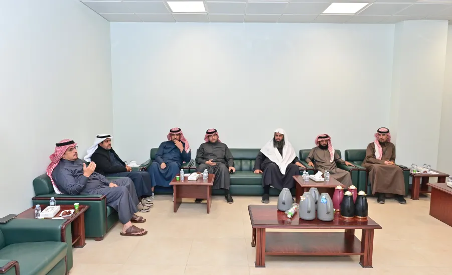 the 4th developmental meeting held for managers  -  14