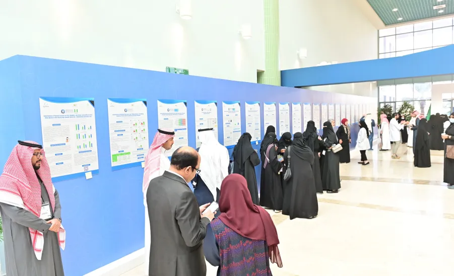  الجامعة تختتم أعمال المؤتمر الدولي للتأهيل الطبي والرياضي وإصابات العظام -  جامعة المجمعة 