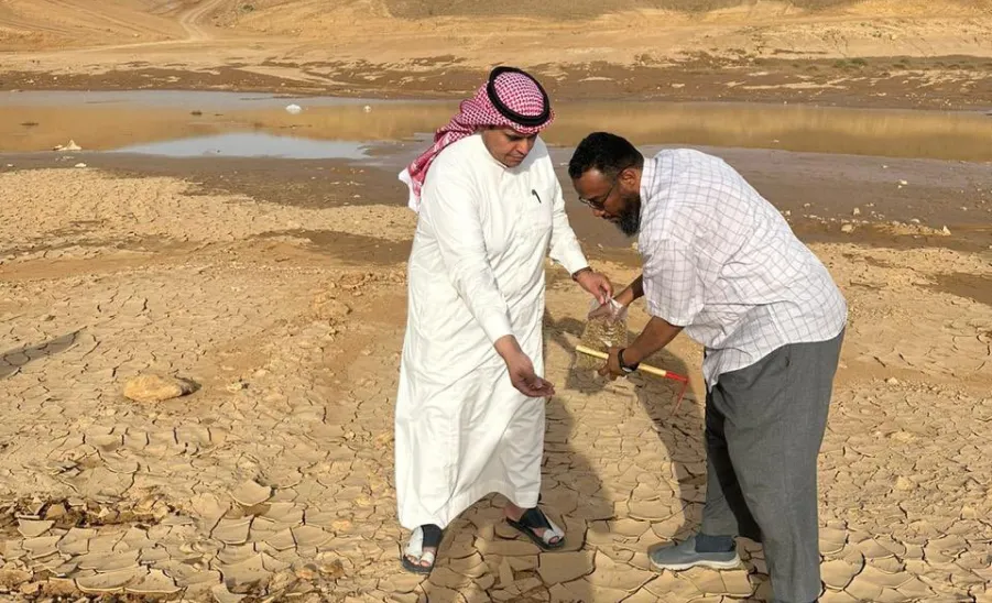 The Applied College participated in scattering seeds as part of the Green Saudi Initiative -  fig1