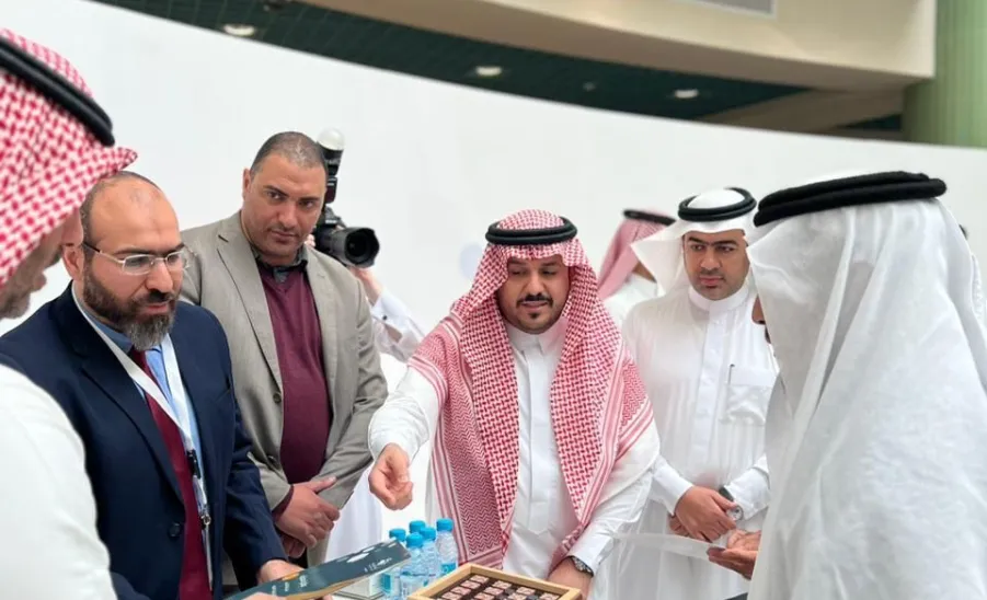الكلية التطبيقية تشارك في ملتقى الشهادات المهنية - fig2