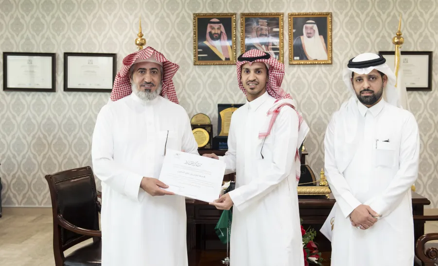 Vice-Rector honors employees from the General Administration of Projects  -  سعادة وكيل الجامعة يكرم عدد من منسوبي الإدارة العامة للمشروعات والتشغيل والصيانة