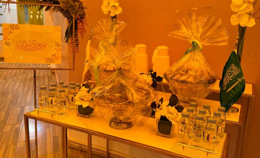 The college holds a gathering to celebrate Eid  -  لقاء المعايدة السنوي لعيد الفطر المبارك