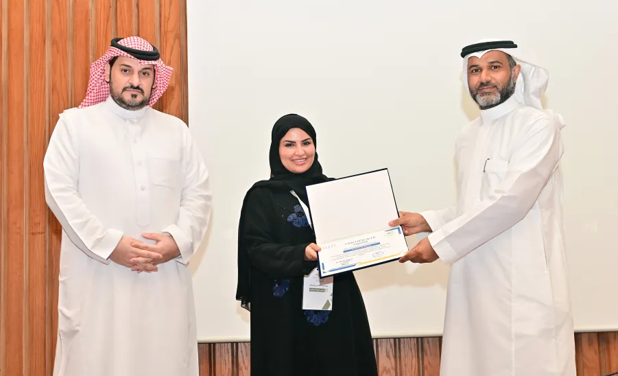 وكيل الجامعة للدراسات العليا والبحث العلمي يفتتح فعاليات يوم البحث العلمي والابتكار السنوي الثالث بكلية العلوم الطبية التطبيقية - جامعة المجمعة 