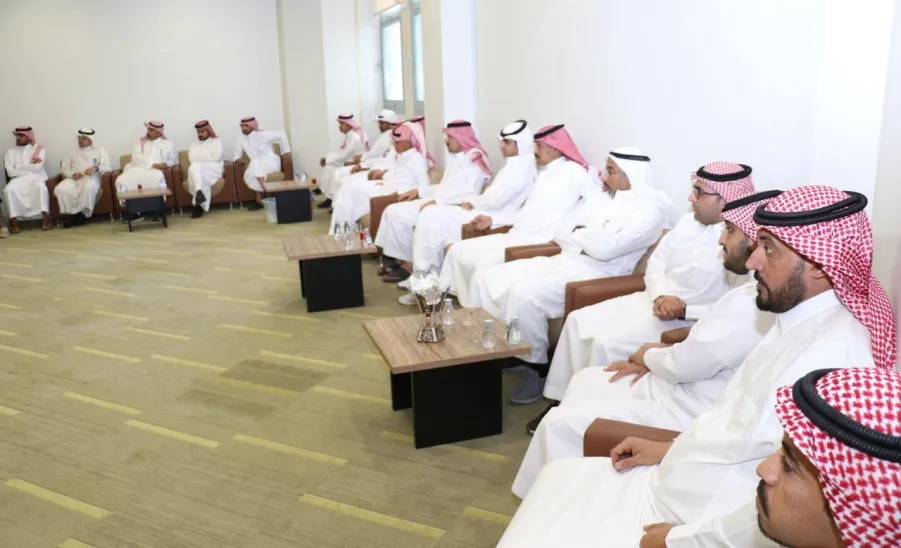 CEO of Applied College on a tour of inspection to Zulfi branch -  FIG3
