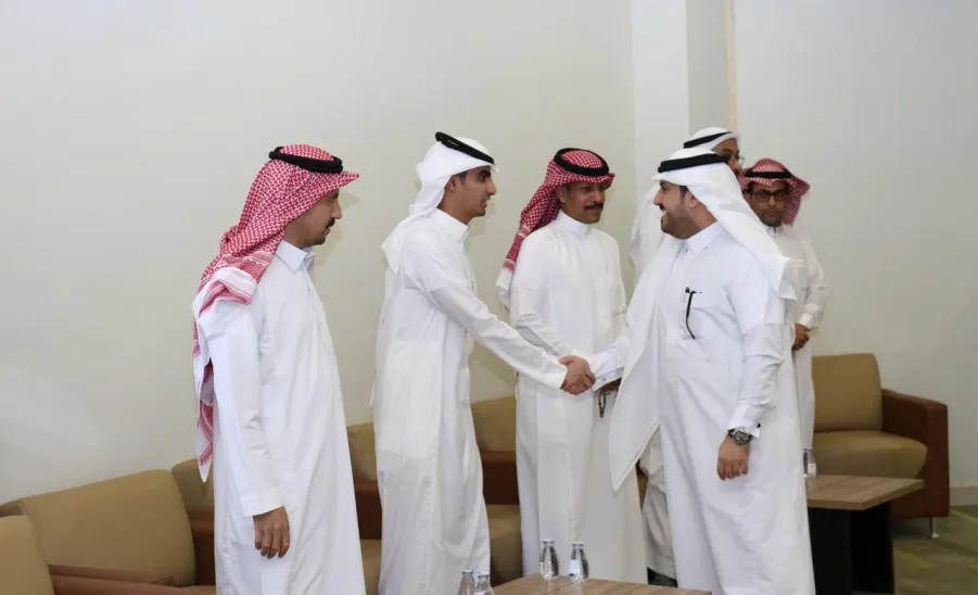 CEO of Applied College on a tour of inspection to Zulfi branch -  FIG1